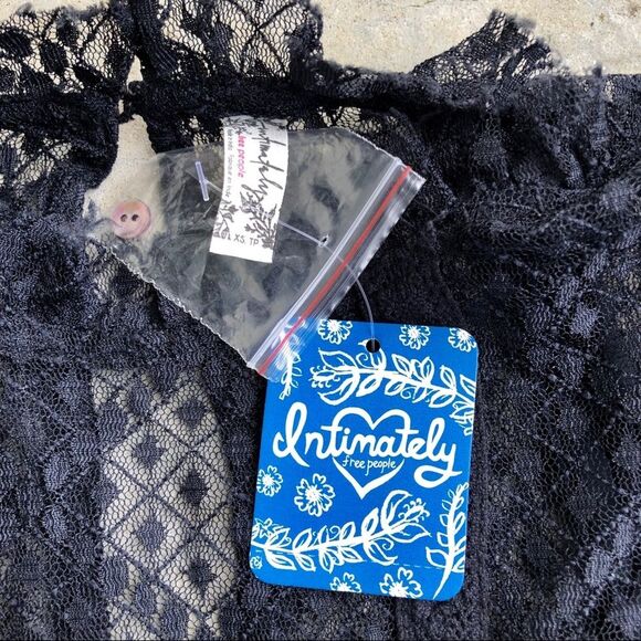 Free People Goldie Black Lace Ruffled Bodysuit XS - Picture 7 of 7